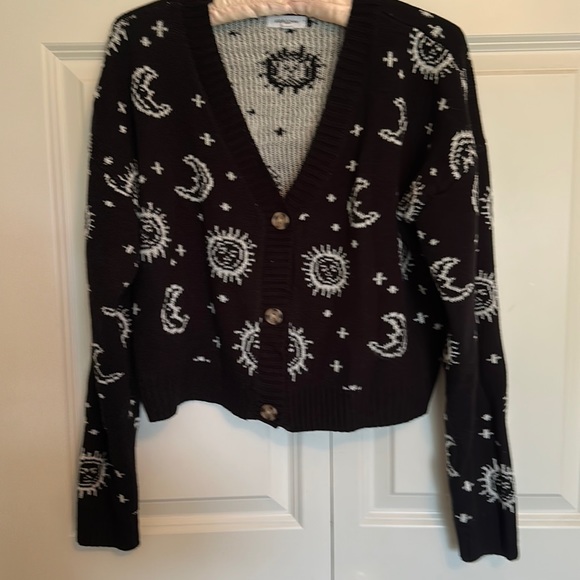 stitch & pine Sweaters - Celestial sweater. Stitch & Pine black and white crop sweater